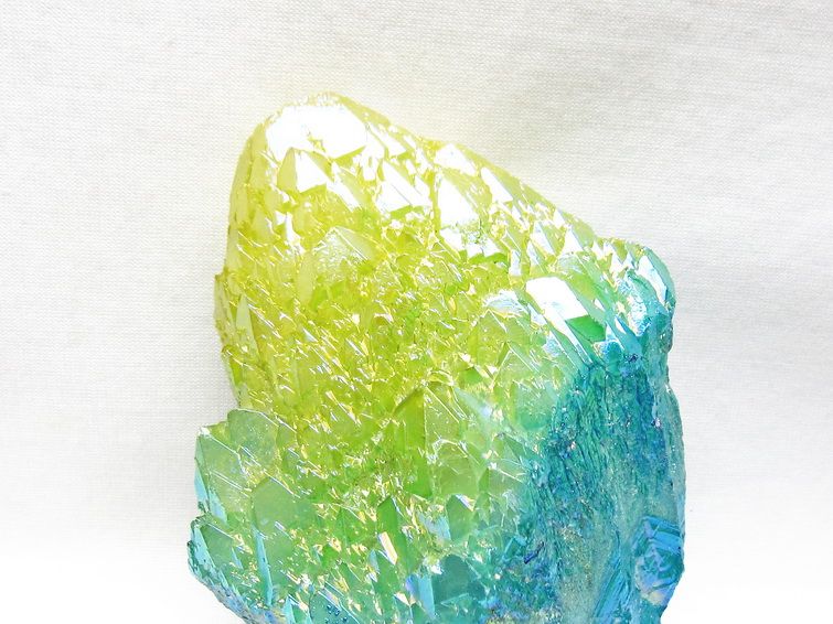 オーラクリスタル 原石 マルチカラー エレスチャル オーラ水晶 一点物 181-4716