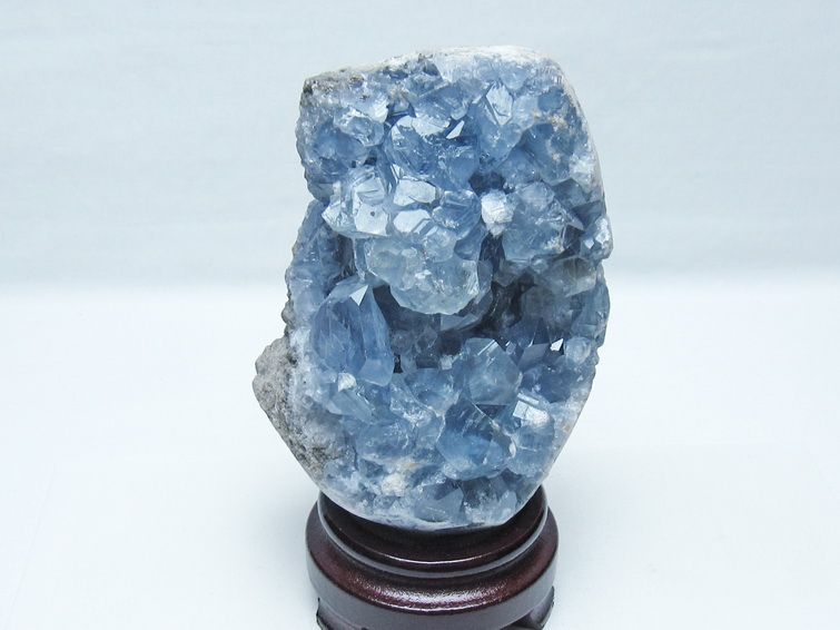 1.2Kg セレスタイト 原石 天青石 一点物 台座付属 181-4835