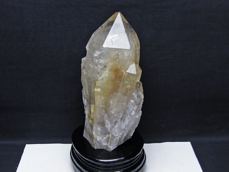 1.8Kg 水晶 原石 エレスチャル 台座付属 一点物 181-5589
