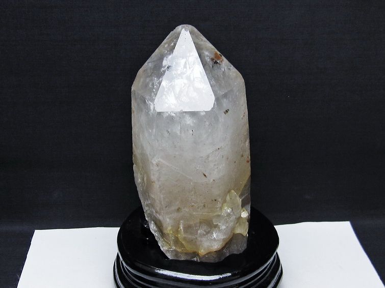 1.5Kg 水晶 原石 虹入り 台座付属 一点物 181-5609