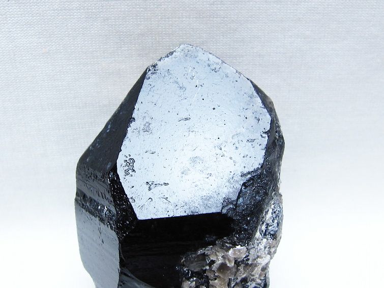モリオン 原石 山東省産 黒水晶 原石 一点物 181-5632