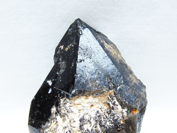 モリオン 原石 山東省産 黒水晶 原石 一点物 181-5645