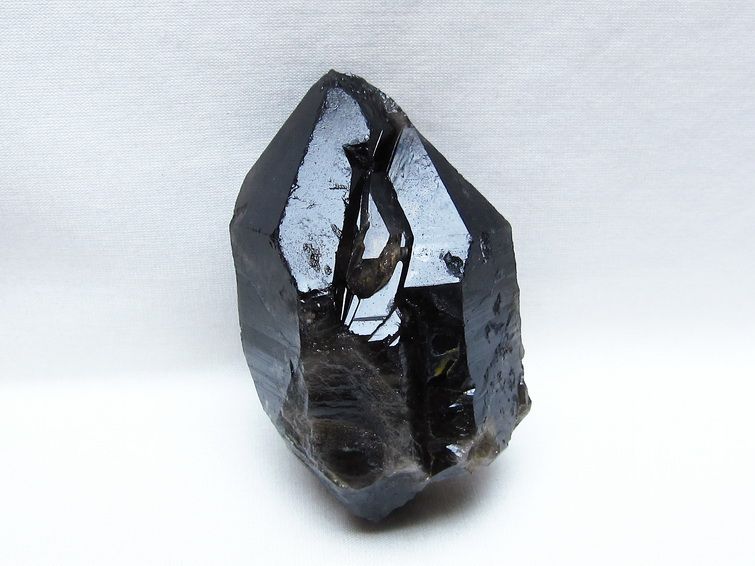 モリオン 原石 山東省産 黒水晶 原石 一点物 181-5651