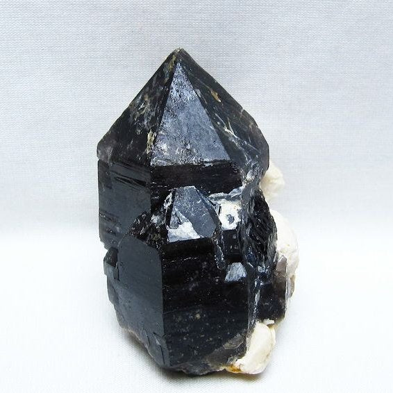 黒水晶 原石 山東省産 モリオン 原石 一点物 181-5696