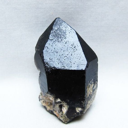 黒水晶 原石 山東省産 モリオン 原石 一点物 181-5709