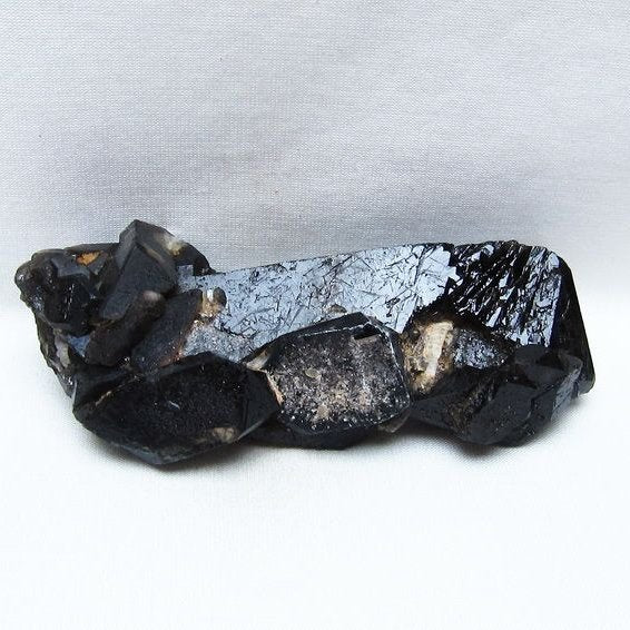 モリオン 黒水晶 原石 山東省産 一点物 181-5750