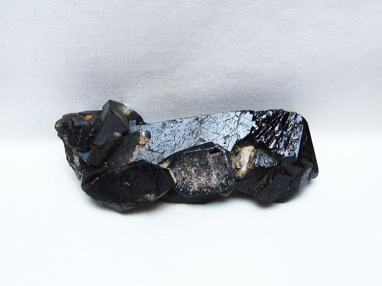 モリオン 黒水晶 原石 山東省産 一点物 181-5750