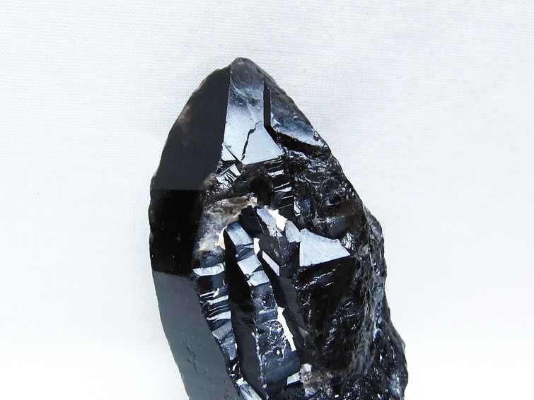 モリオン 黒水晶 原石 山東省産 一点物 181-5754