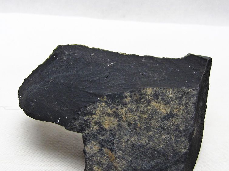 ブラックシリカ 原石 一点物 181-5770