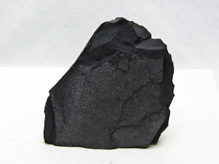 ブラックシリカ 原石 一点物 181-5777