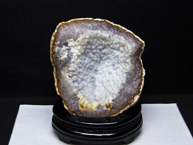 1.8Kg アゲート ジオード 原石 台座付属 一点物 181-5802