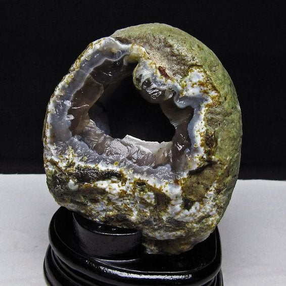 1.1Kg アゲート ドーム 台座付属 ジオード 原石 一点物 181-5820