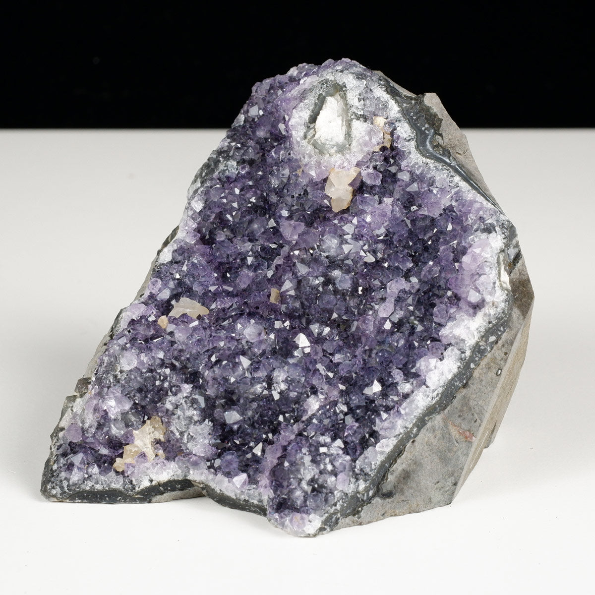 アメジスト クラスター ウルグアイ産 アメシスト 原石 花型 一点物  182-5613