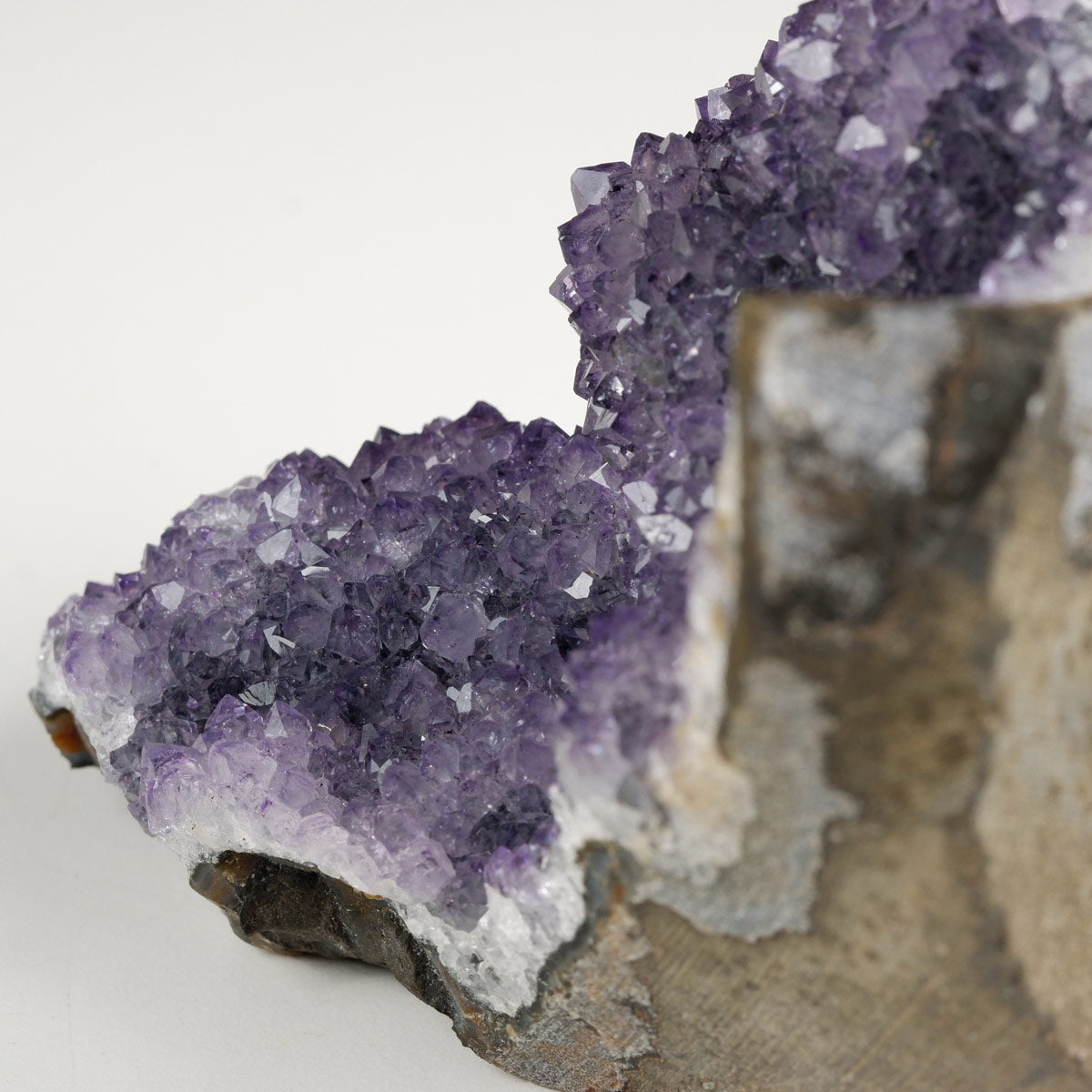 アメジスト クラスター ウルグアイ産 アメシスト 原石 ファントム 花型 一点物  182-5621