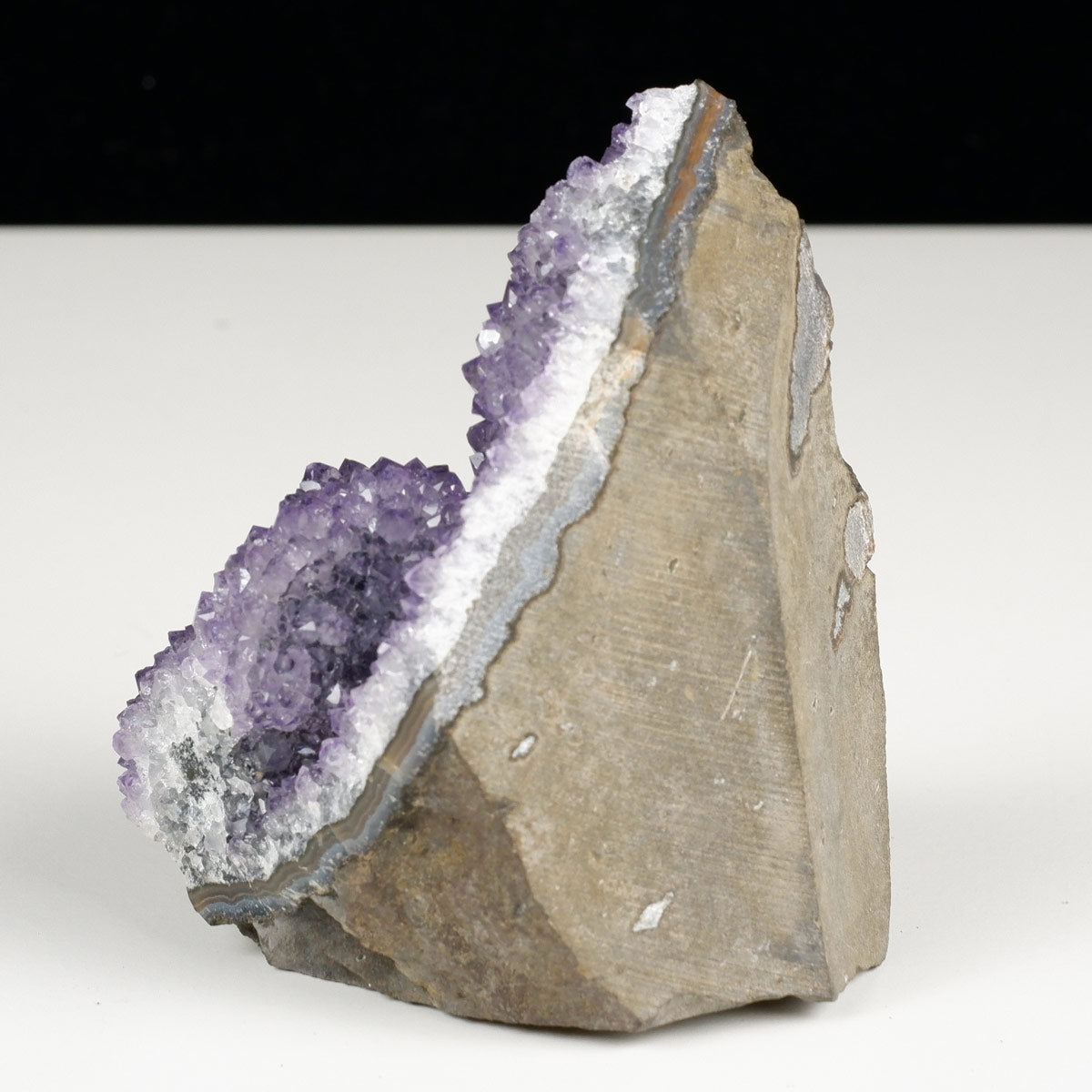 アメジスト クラスター ウルグアイ産 アメシスト 原石 ファントム 花型 一点物  182-5621