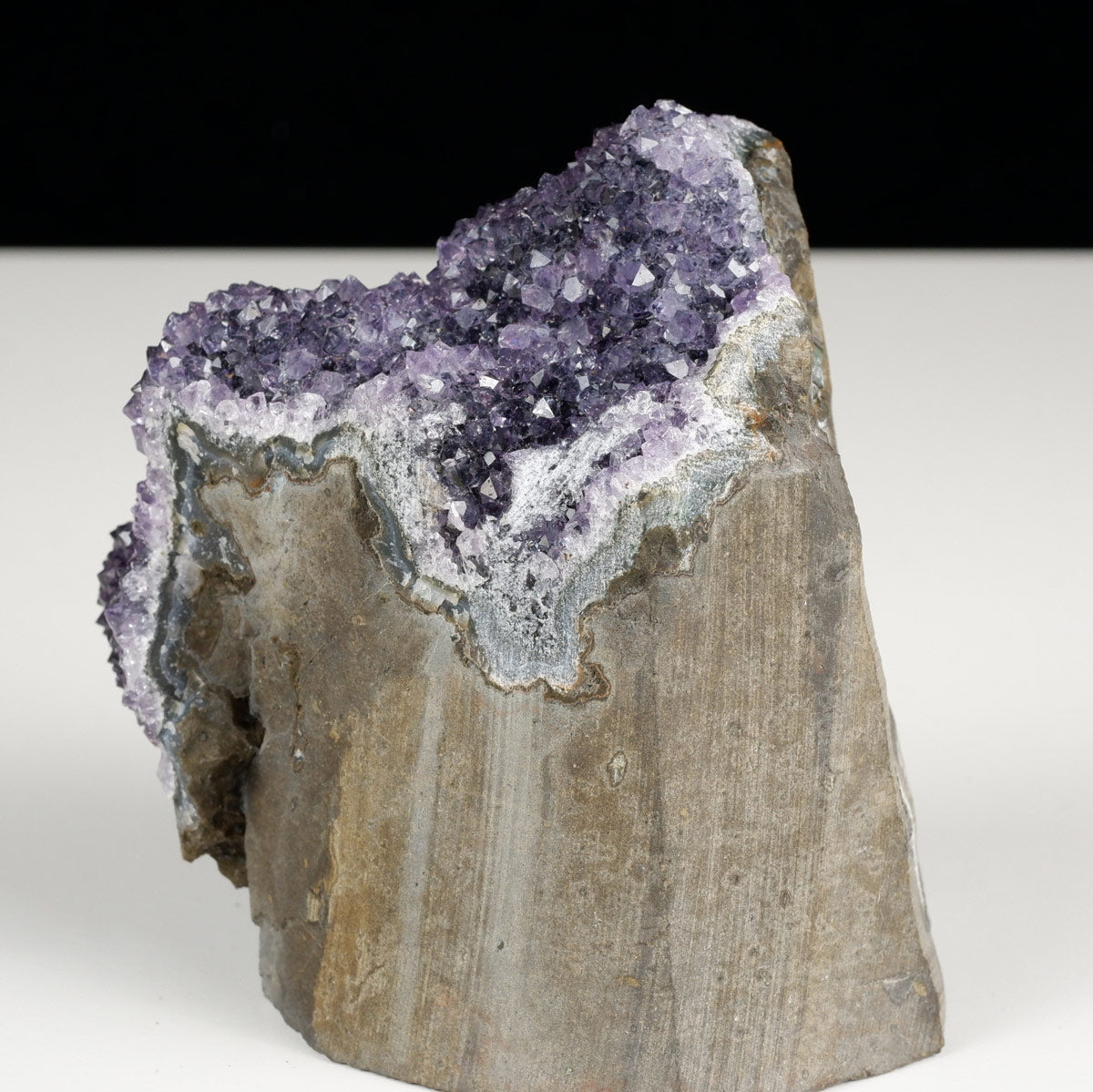 アメジスト クラスター ウルグアイ産 アメシスト 原石 花型 一点物  182-5630