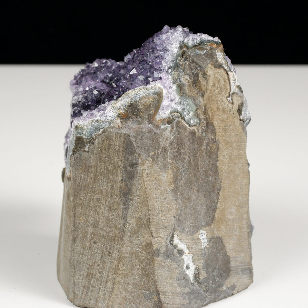 アメジスト クラスター ウルグアイ産 アメシスト 原石 花型 一点物  182-5630