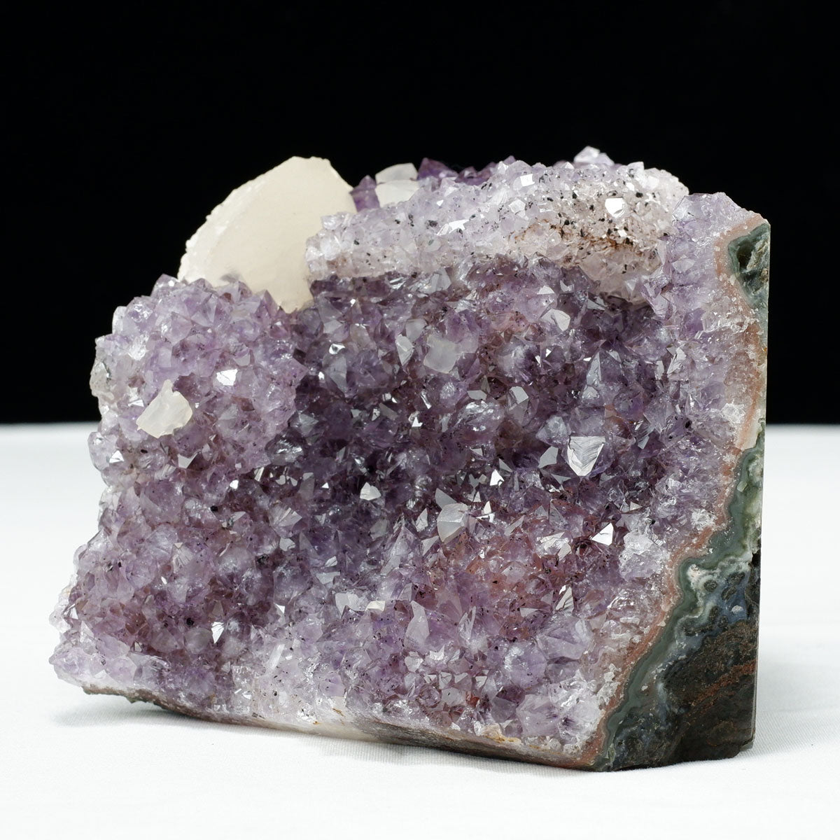 アメジスト クラスター ウルグアイ産 アメジスト 原石 置物 amethyst アメシスト 台座付属 カルサイト付き 花型 一点物  182-6224