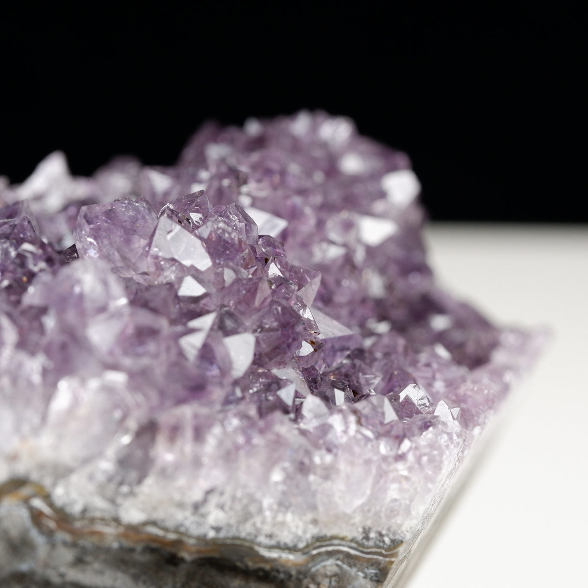 アメジスト クラスター ウルグアイ産 アメジスト 原石 置物 amethyst アメシスト 台座付属 花型 一点物  182-6230