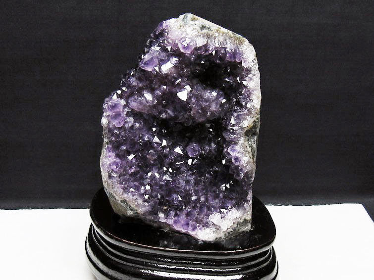 アメジスト クラスター ウルグアイ産 アメジスト 原石 amethyst 台座付属 花型 一点物  182-6460