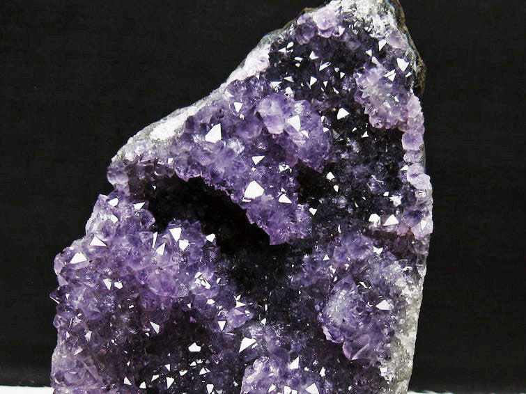 アメジスト クラスター ウルグアイ産 アメジスト 原石 amethyst 台座付属 花型 一点物  182-6486