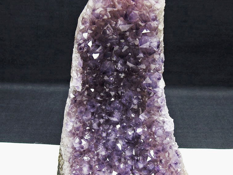 アメジスト クラスター ウルグアイ産 アメジスト 原石 amethyst 一点物 182-6518