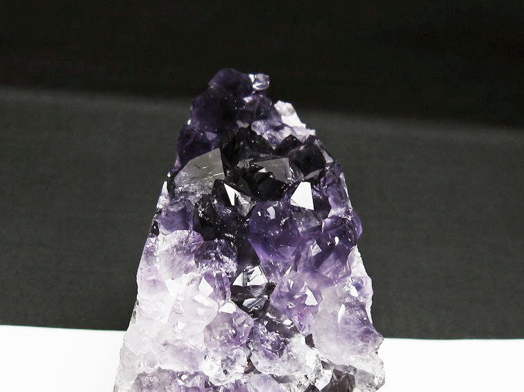 アメジスト クラスター ウルグアイ産 アメジスト 原石 amethyst 一点物 182-6528