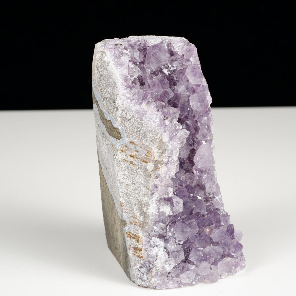 アメジスト クラスター ウルグアイ産 アメジスト 原石 amethyst 一点物 182-6618