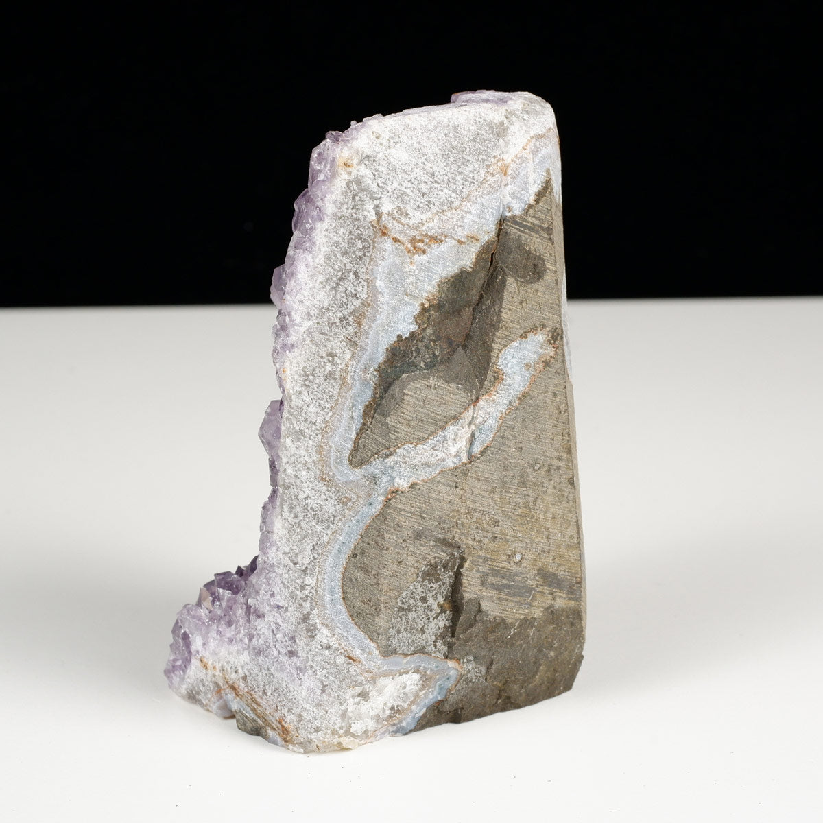 アメジスト クラスター ウルグアイ産 アメジスト 原石 amethyst 一点物 182-6618