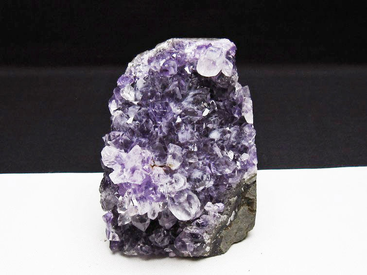 アメジスト クラスター ウルグアイ産 アメジスト 原石 amethyst 花型 一点物 182-6672