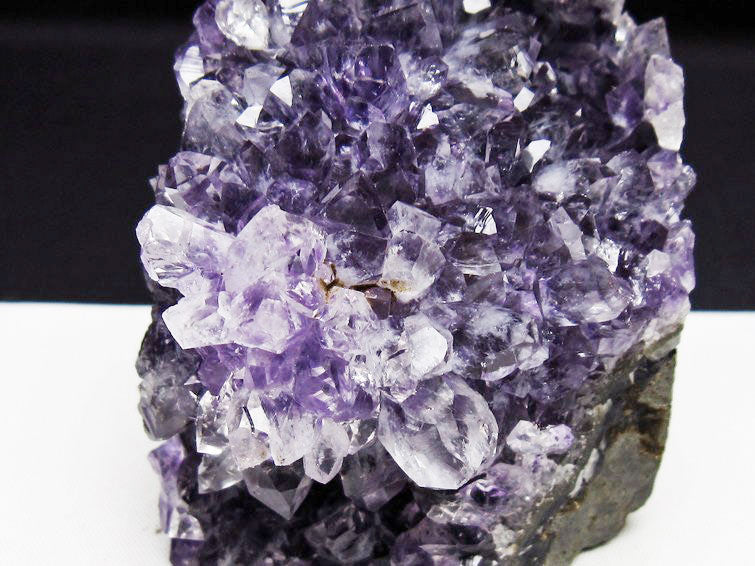 アメジスト クラスター ウルグアイ産 アメジスト 原石 amethyst 花型 一点物 182-6672