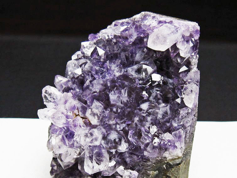 アメジスト クラスター ウルグアイ産 アメジスト 原石 amethyst 花型 一点物 182-6672