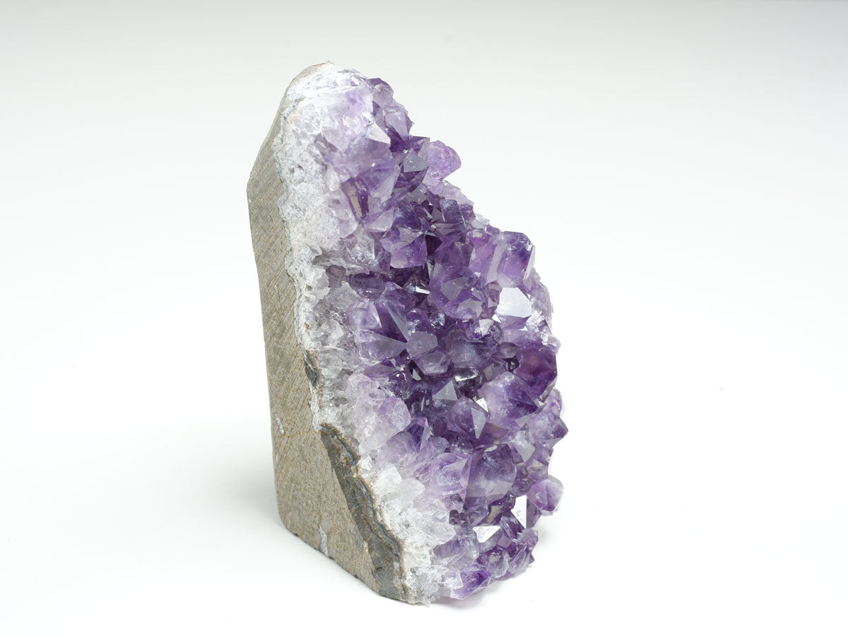 アメジスト クラスター ウルグアイ産 アメジスト 原石 amethyst 一点物 182-6693