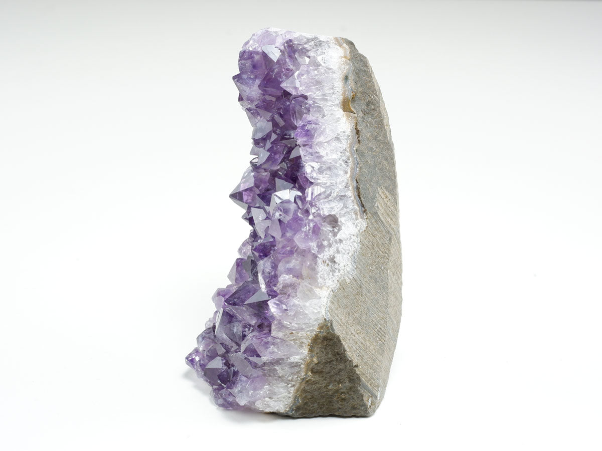 アメジスト クラスター ウルグアイ産 アメジスト 原石 amethyst 一点物 182-6693