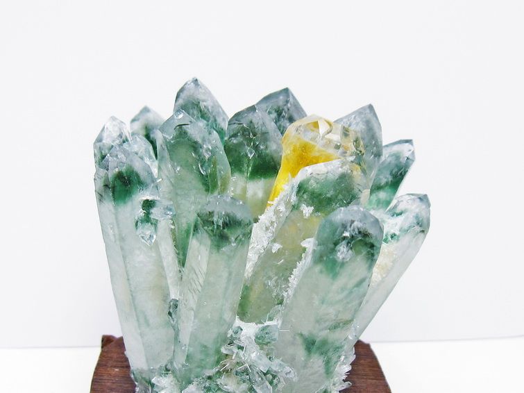 緑水晶 クラスター 原石 台座付属 一点物 182-7379