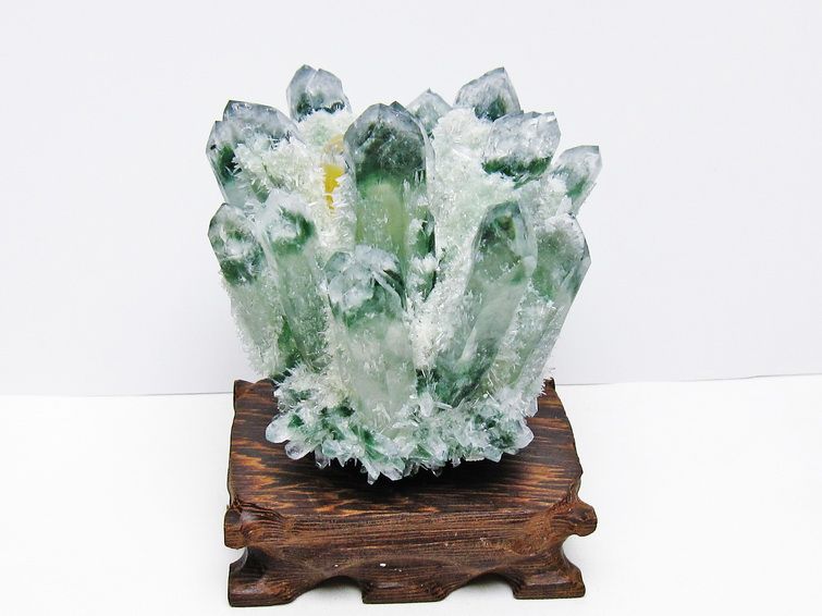 緑水晶 クラスター 原石 台座付属 一点物 182-7386