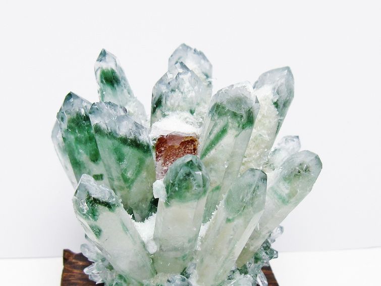 緑水晶 クラスター 原石 台座付属 一点物 182-7403