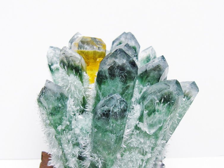 緑水晶 クラスター 原石 台座付属 一点物  182-7409