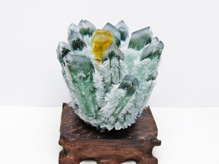 緑水晶 クラスター 原石 台座付属 一点物 182-7412