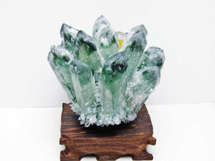 緑水晶 クラスター 原石 台座付属 一点物  182-7417