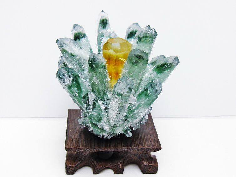 緑水晶 クラスター 原石 台座付属 一点物 182-7422