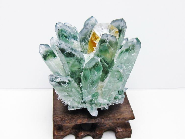 緑水晶 クラスター 原石 台座付属 一点物 182-7426