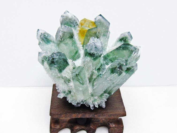 緑水晶 クラスター 原石 台座付属 一点物 182-7429