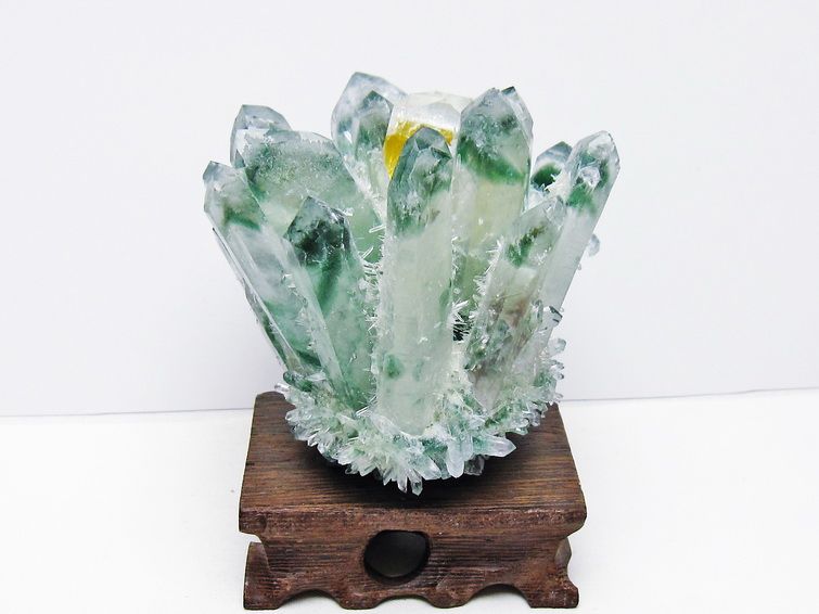 緑水晶 クラスター 原石 台座付属 一点物 182-7432