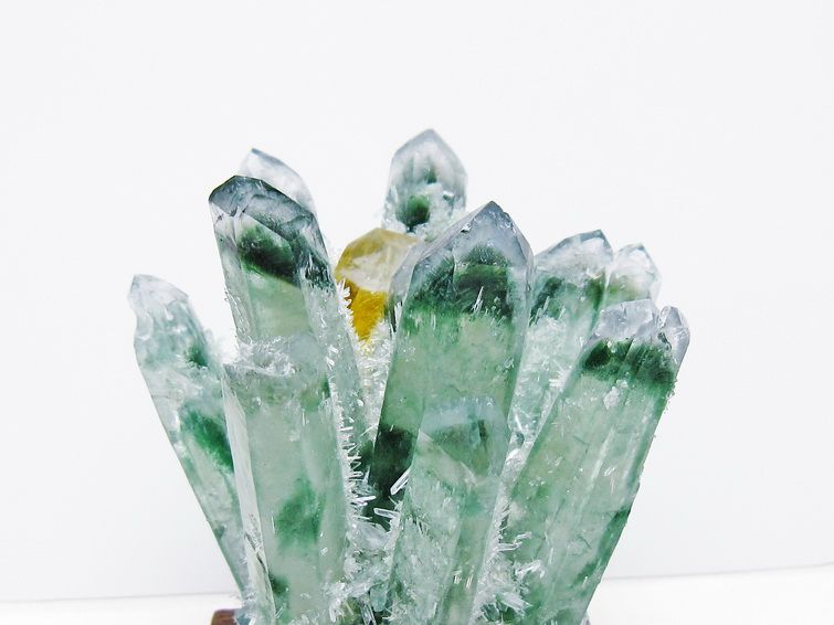 緑水晶 クラスター 原石 台座付属 一点物 182-7433