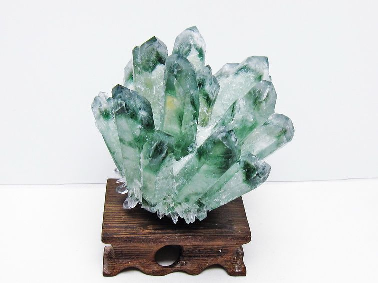 緑水晶 クラスター 原石 台座付属 一点物 182-7437