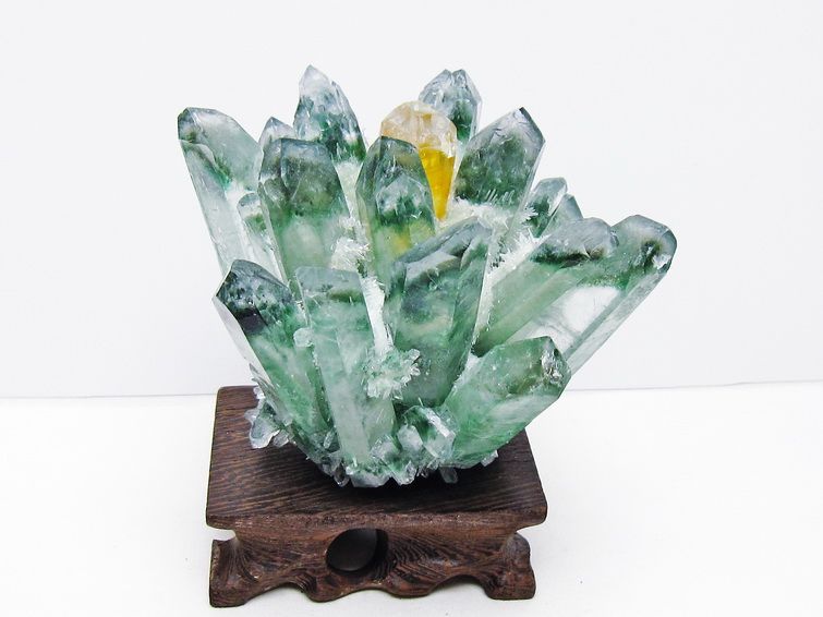 緑水晶 クラスター 原石 台座付属 一点物 182-7440