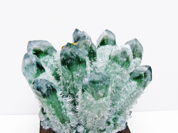 緑水晶 クラスター 原石 台座付属 一点物 182-7451