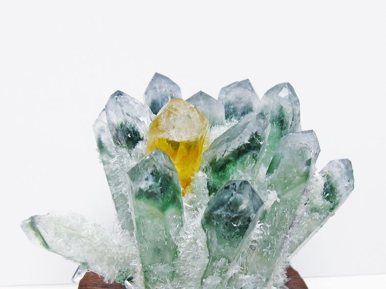 緑水晶 クラスター 原石 台座付属 一点物 182-7455