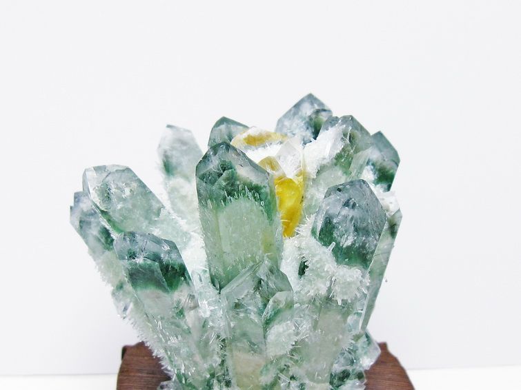 緑水晶 クラスター 原石 台座付属 一点物 182-7456